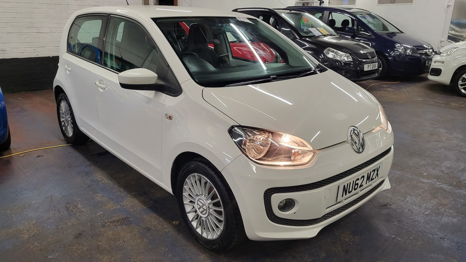 Used Volkswagen up! 2012 for sale - 76859896: Photo 3