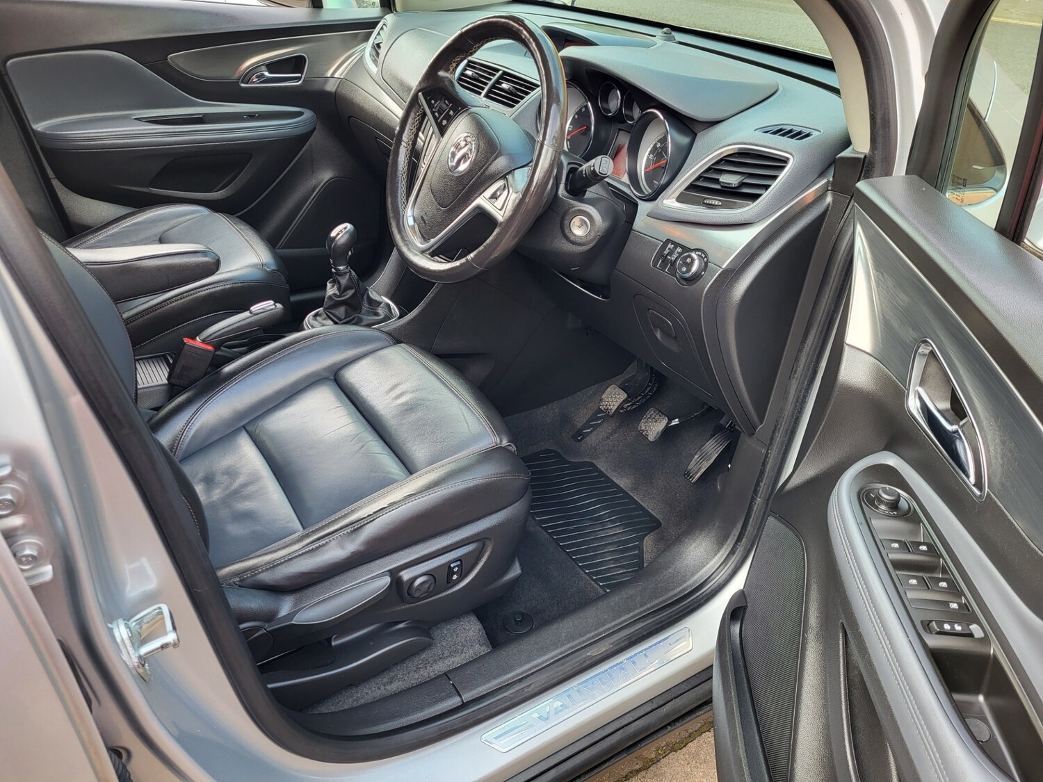 Used Vauxhall Mokka 2015 for sale - 77640908: Photo 9