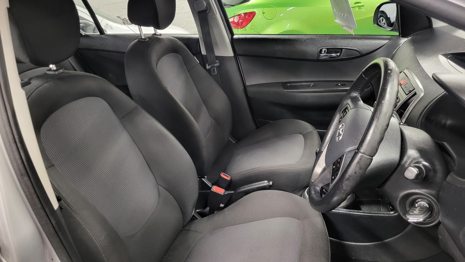 Used Hyundai i20 2014 for sale - 76791352: Photo 10