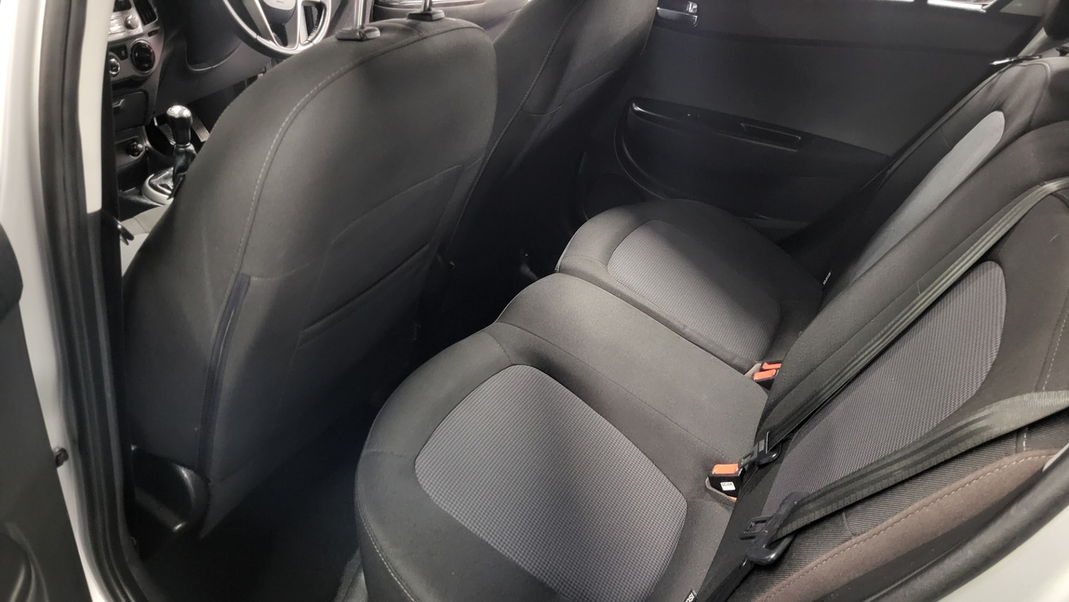 Used Hyundai i20 2014 for sale - 76791352: Photo 15