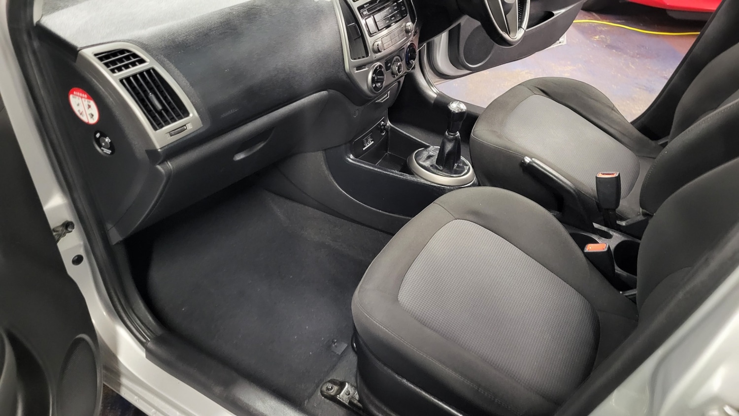 Used Hyundai i20 2014 for sale - 76791352: Photo 17