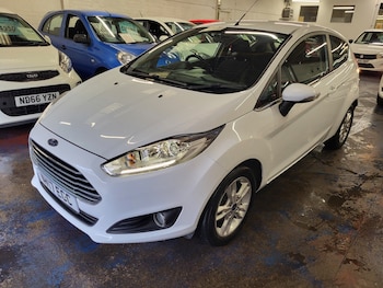 Used Ford Fiesta 2017 for sale - 73814702: Photo