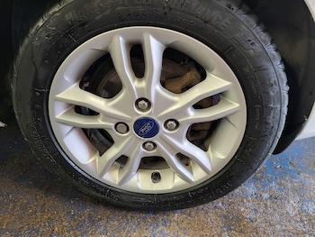 Used Ford Fiesta 2017 for sale - 73814702: Photo
