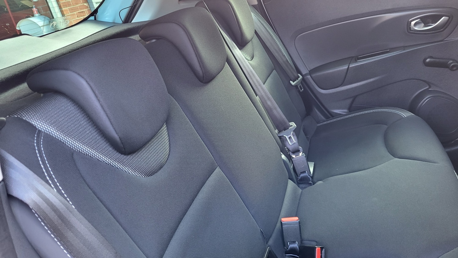 Used Renault Clio 2018 for sale - 75982748: Photo 13