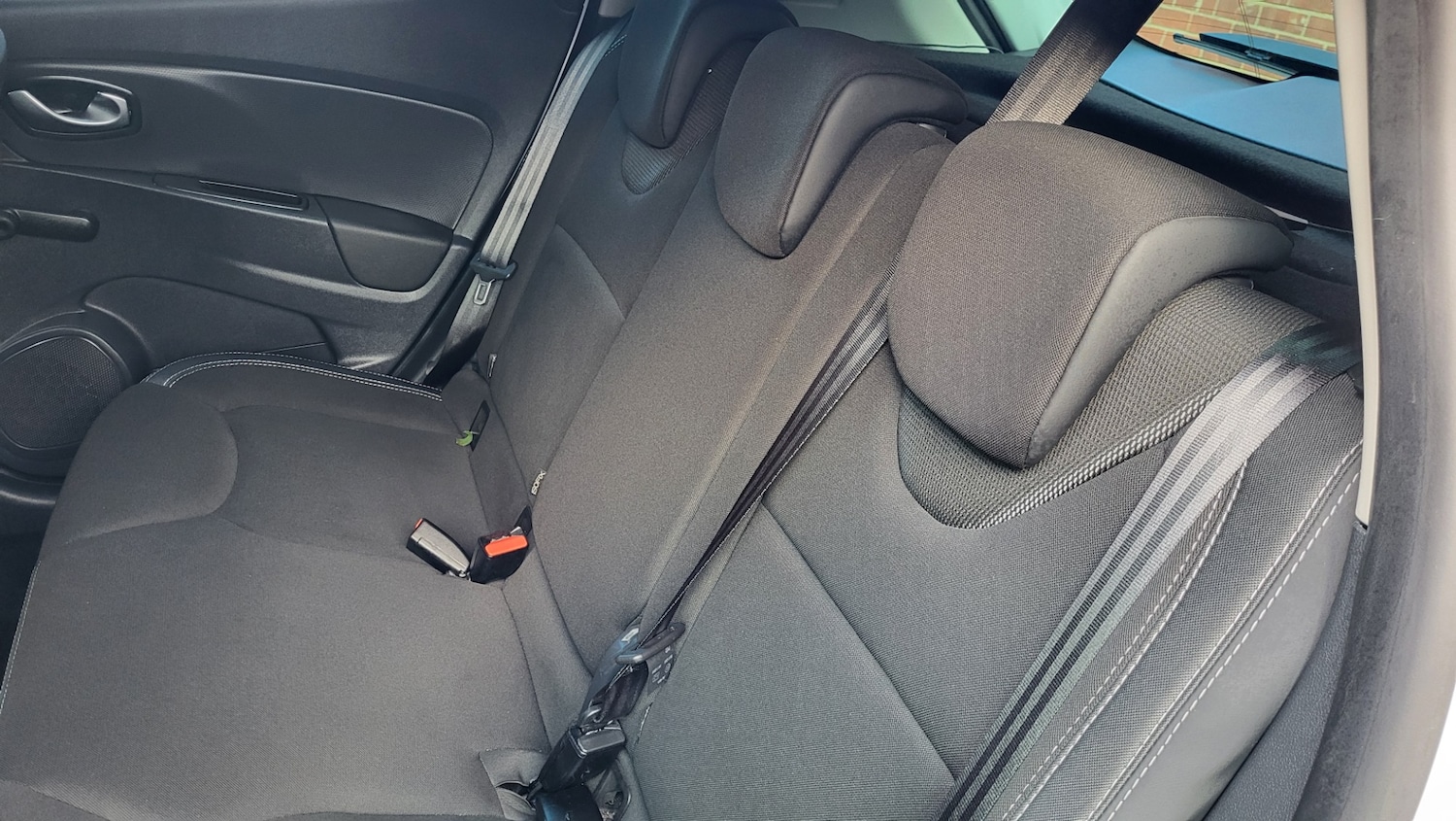 Used Renault Clio 2018 for sale - 75982748: Photo 17