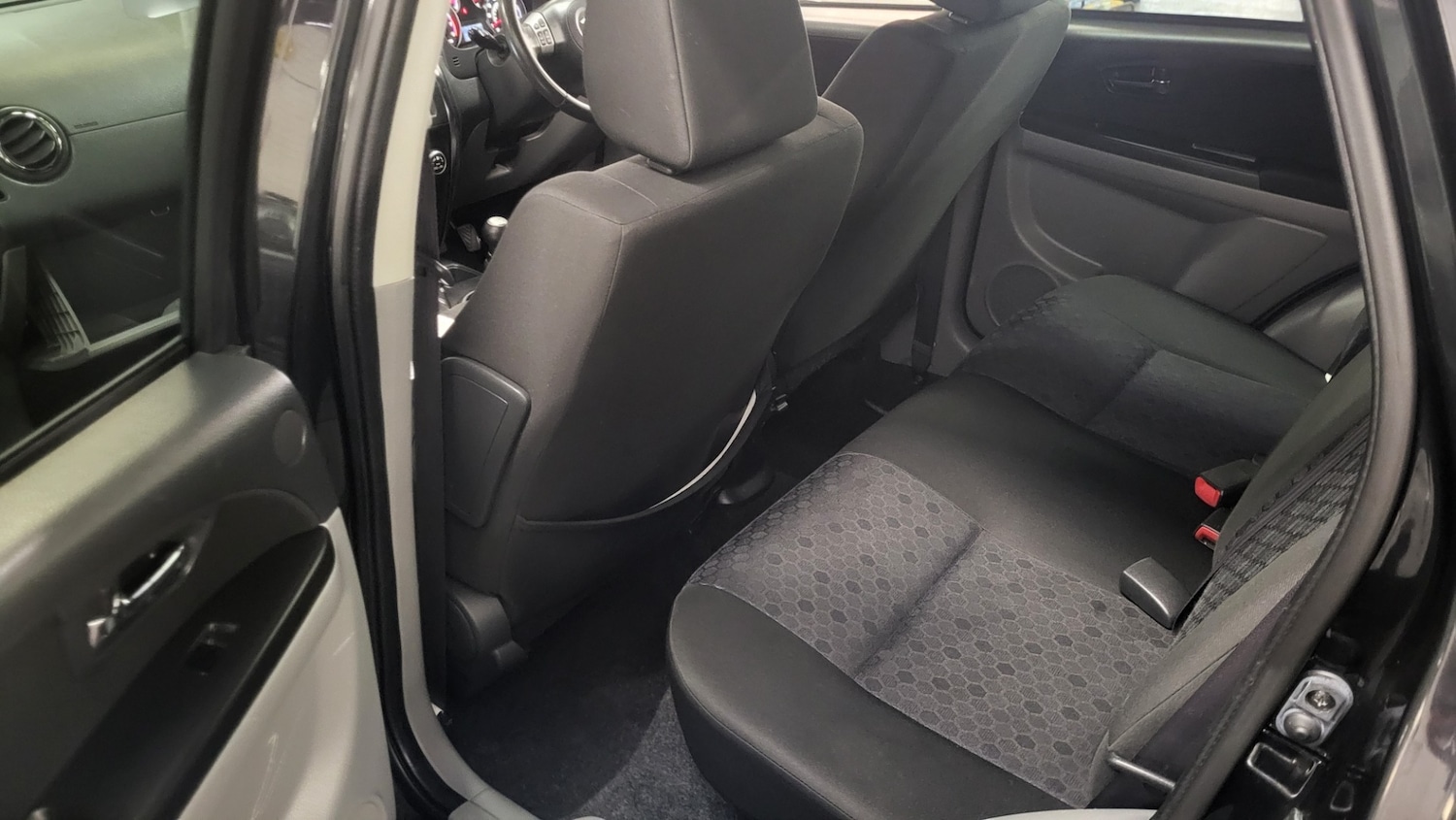 Used Suzuki SX4 2012 for sale - 77652961: Photo 15