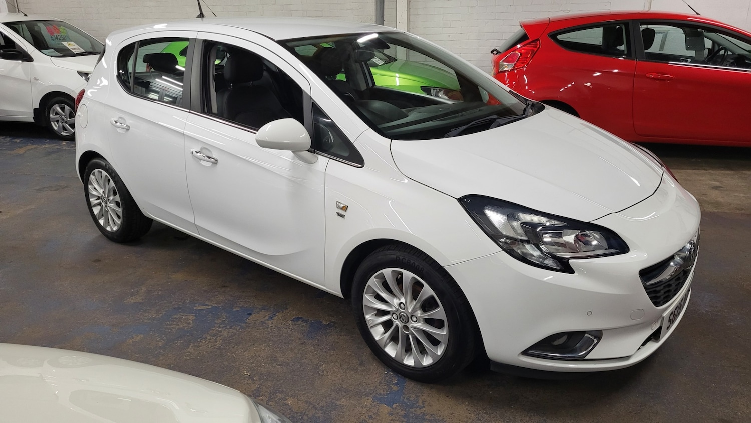 Used Vauxhall Corsa 2015 for sale - 76848767: Photo 3
