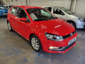 Used Volkswagen Polo 2015 for sale - 78864490: Photo