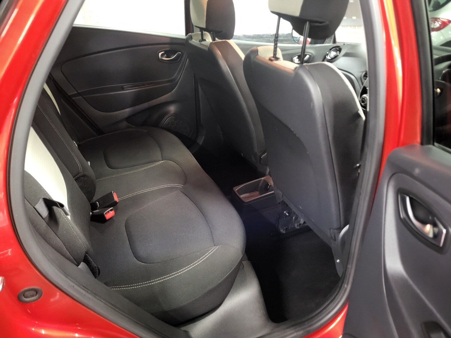 Used Renault Captur 2019 for sale - 77917360: Photo 12