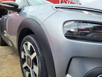Used Citroen C4 Cactus 2018 for sale - 79459355: Photo