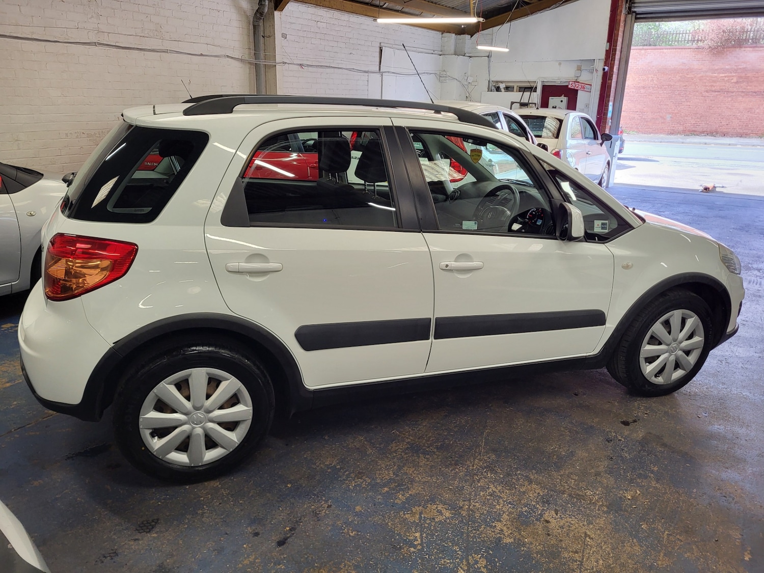 Used Suzuki SX4 2014 for sale - 78132642: Photo 5