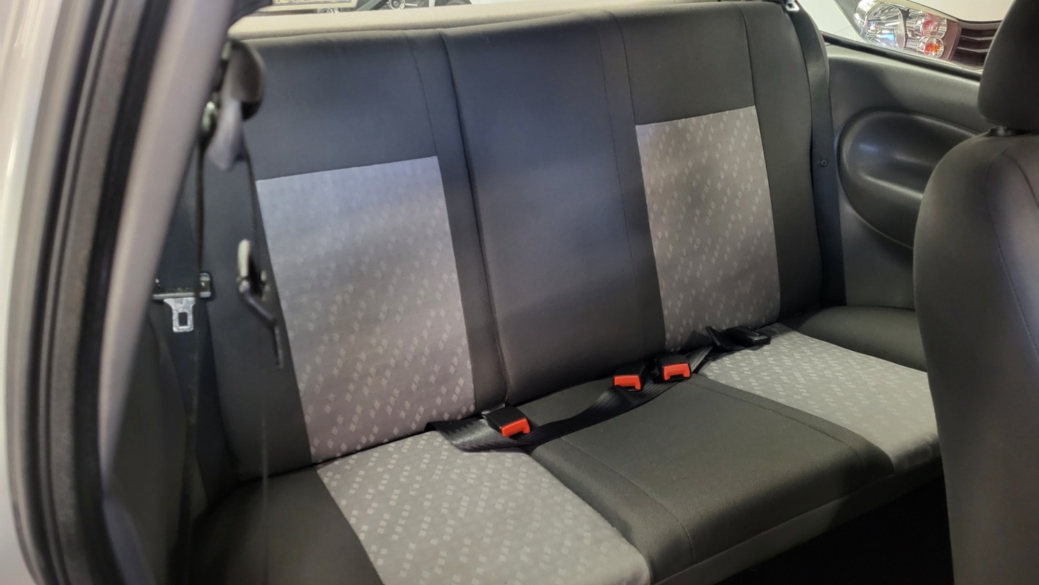 Used Ford Fiesta 1999 for sale - 76626748: Photo 11