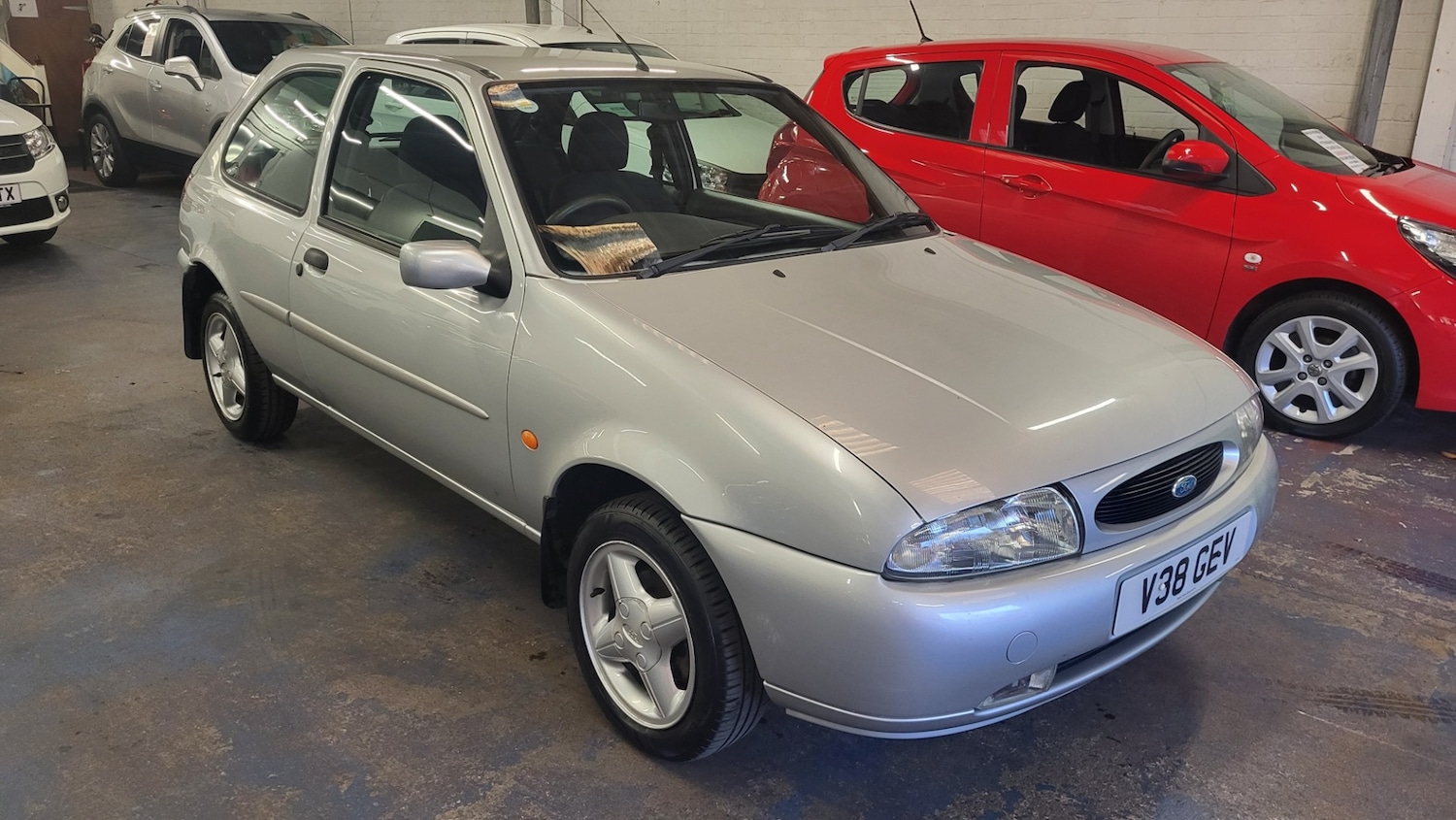 Used Ford Fiesta 1999 for sale - 76626748: Photo 3