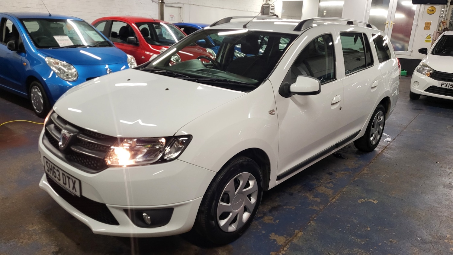 Used Dacia Logan MCV 2013 for sale - 76583390: Photo 2