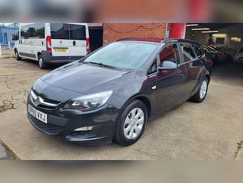 Used Vauxhall Astra 2015 for sale - 76078882: Photo