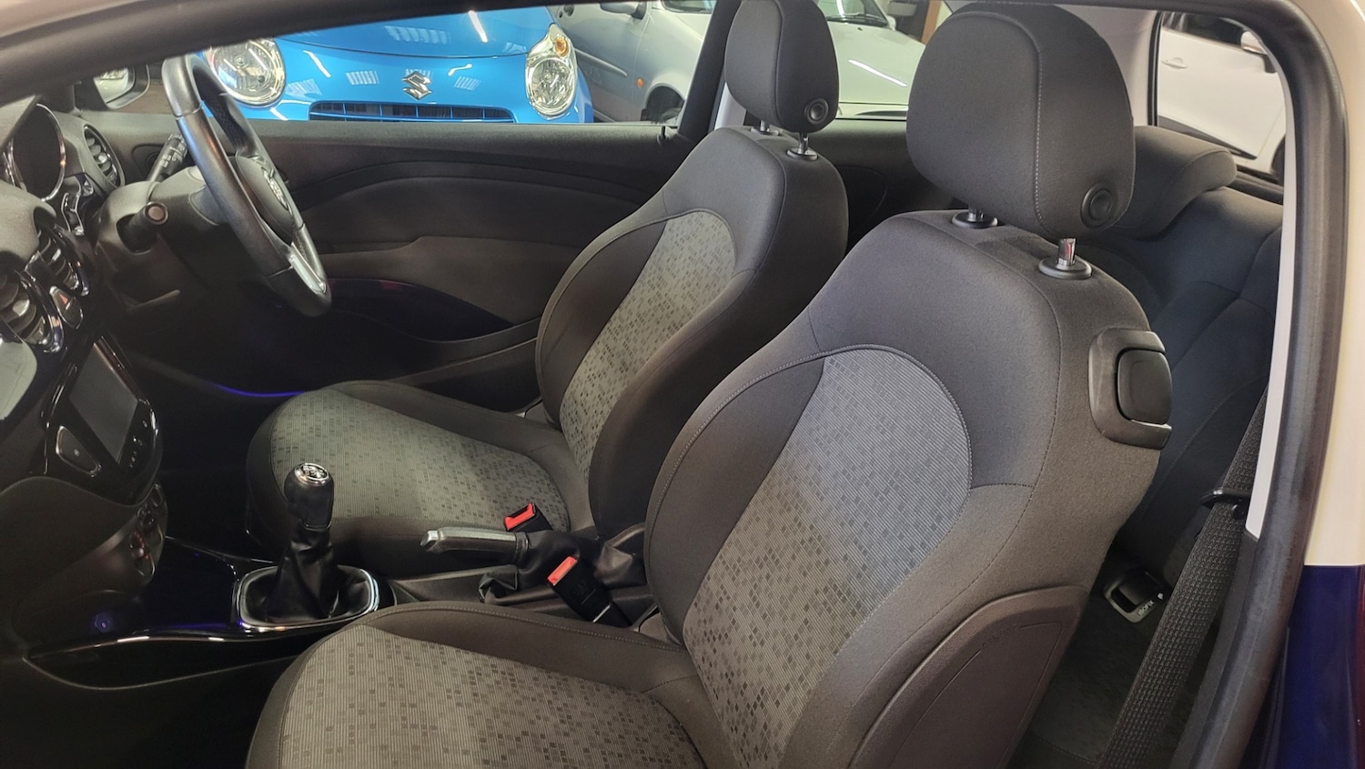 Used Vauxhall ADAM 2015 for sale - 77653193: Photo 16