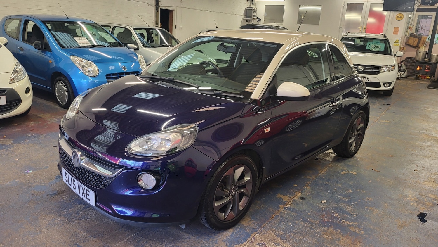 Used Vauxhall ADAM 2015 for sale - 77653193: Photo 2