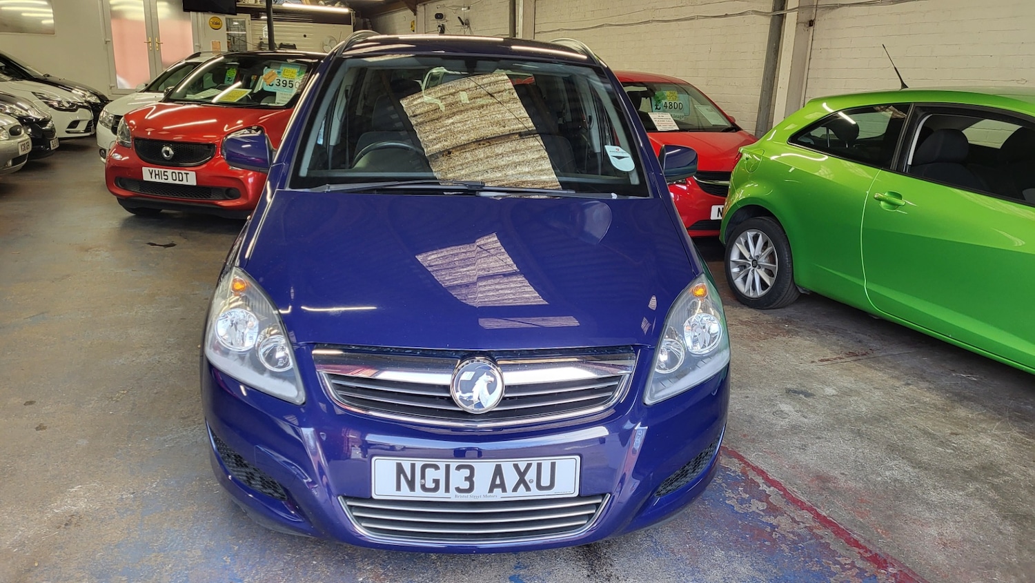 Used Vauxhall Zafira 2013 for sale - 76638918: Photo 2