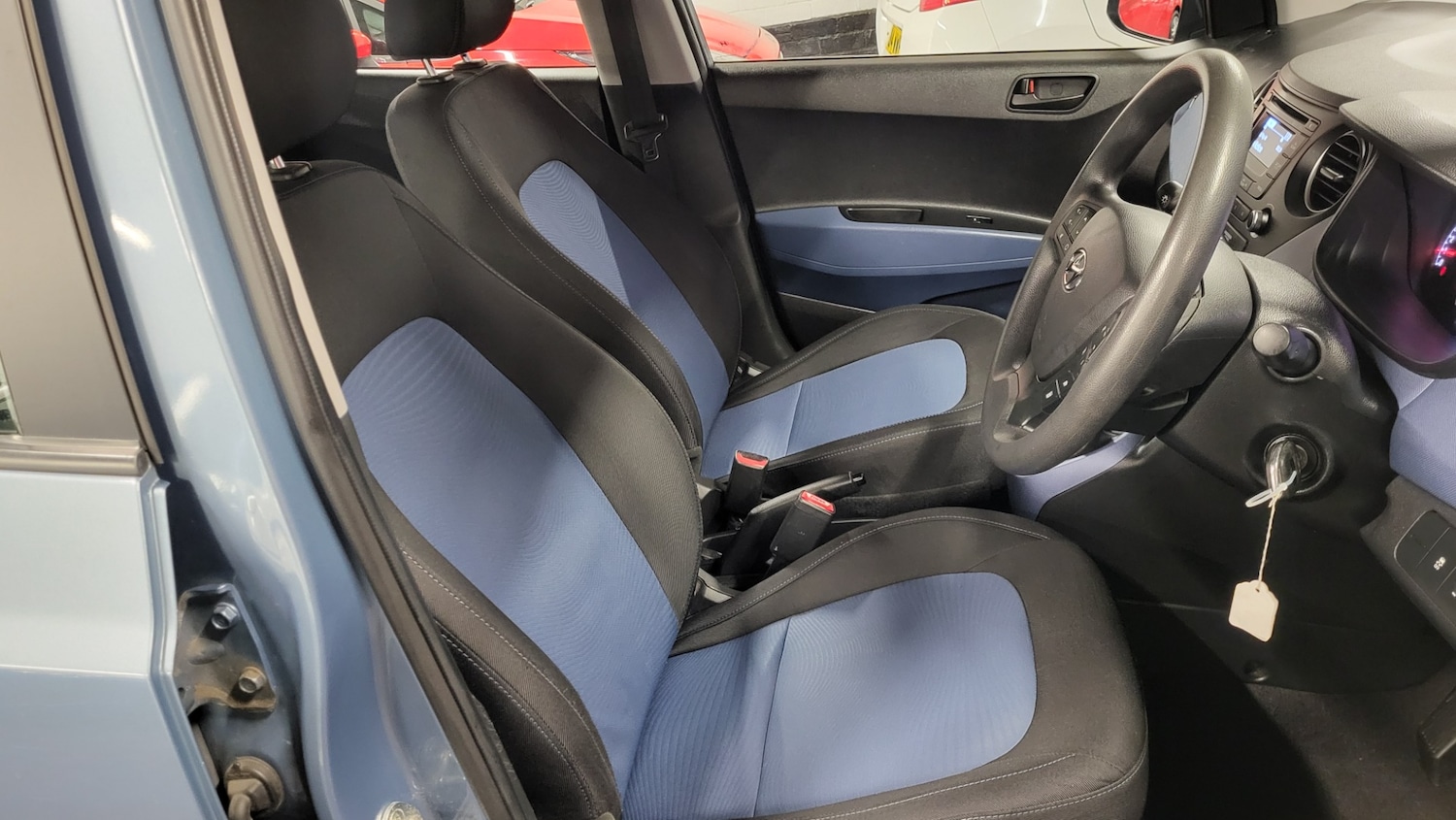 Used Hyundai i10 2015 for sale - 77605523: Photo 10