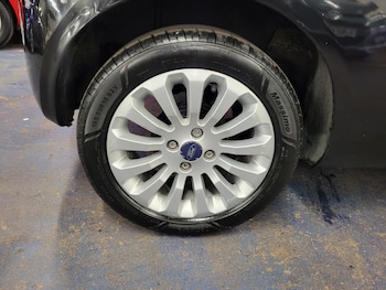 Used Ford Ka 2014 for sale - 77798634: Photo