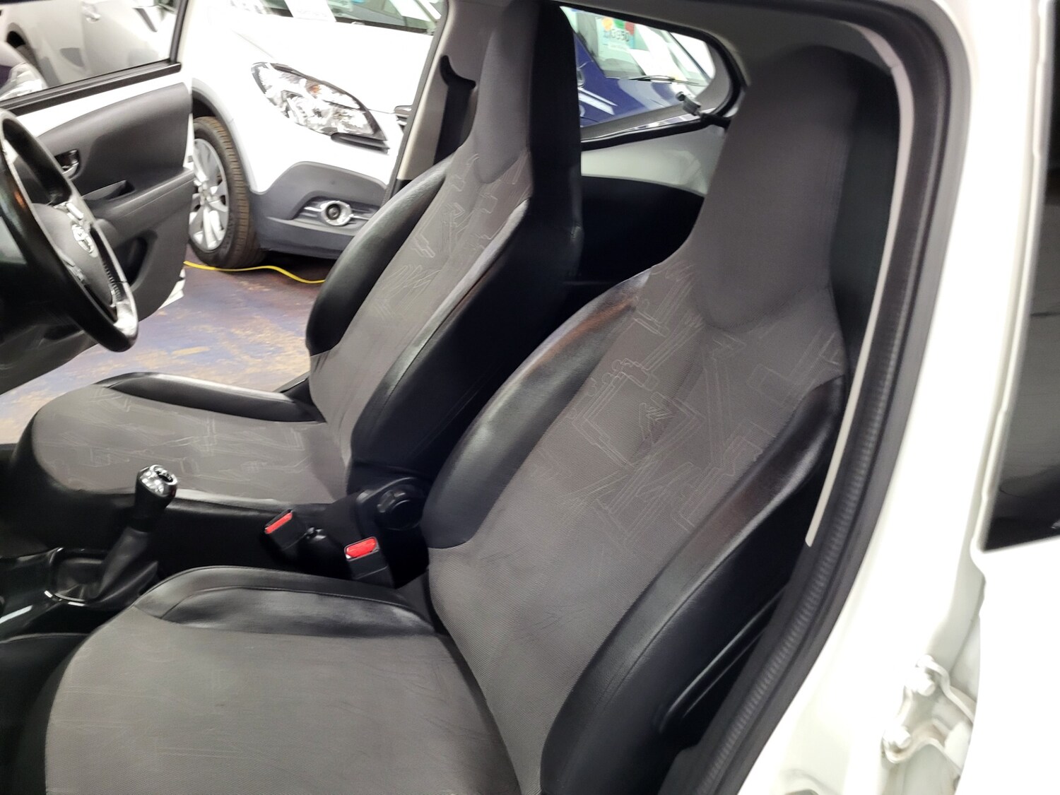 Used Toyota AYGO 2015 for sale - 78091619: Photo 17