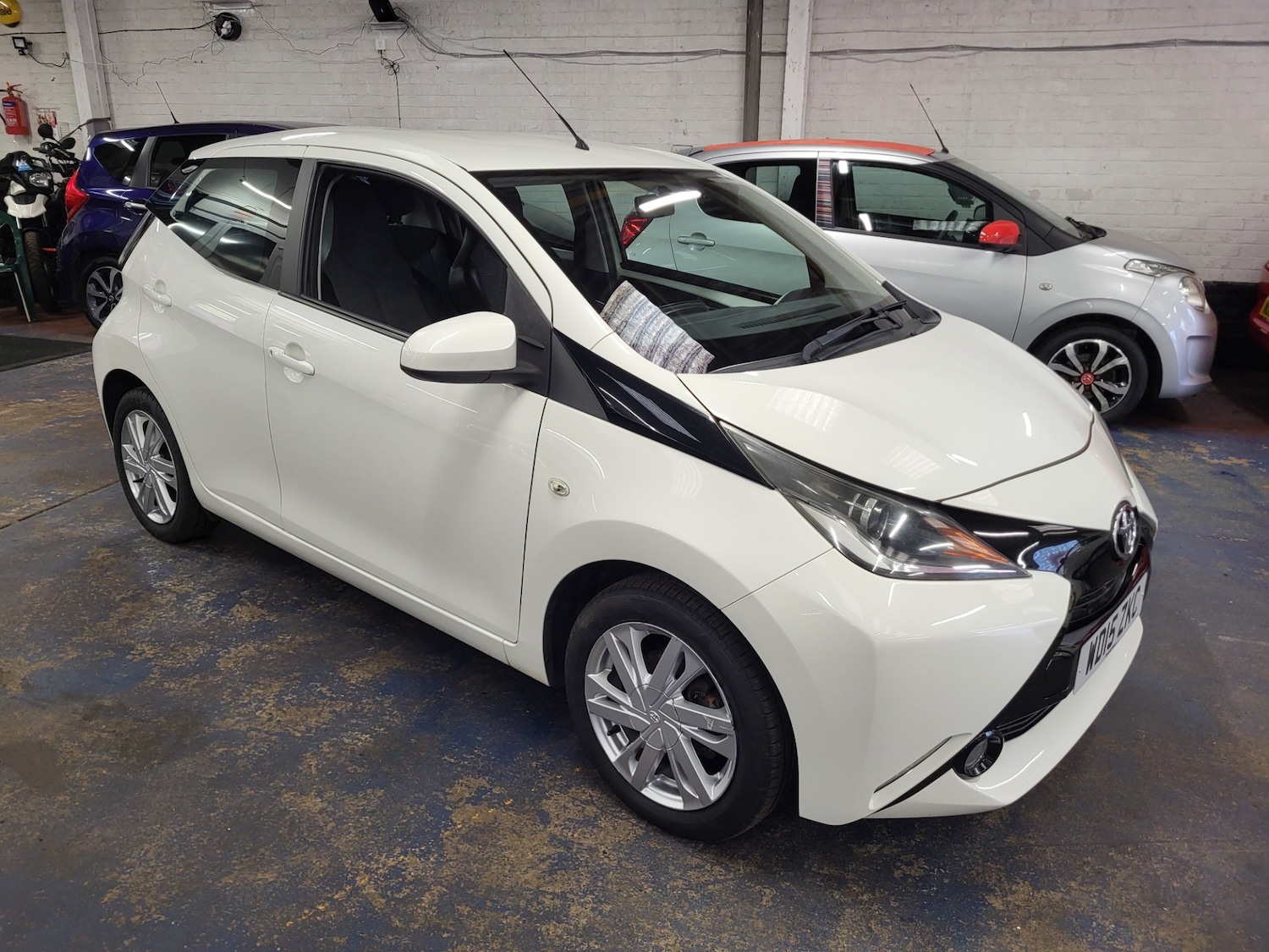 Used Toyota AYGO 2015 for sale - 78091619: Photo 3
