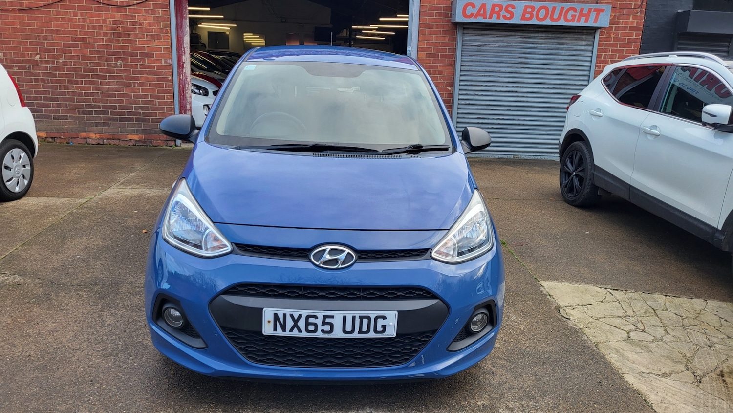 Used Hyundai i10 2015 for sale - 76536377: Photo 1