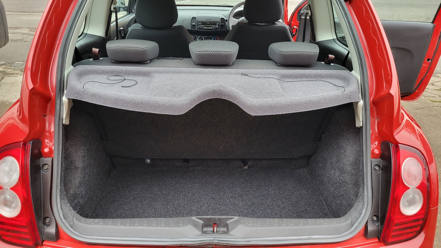 Used Nissan Micra 2010 for sale - 76527312: Photo 11