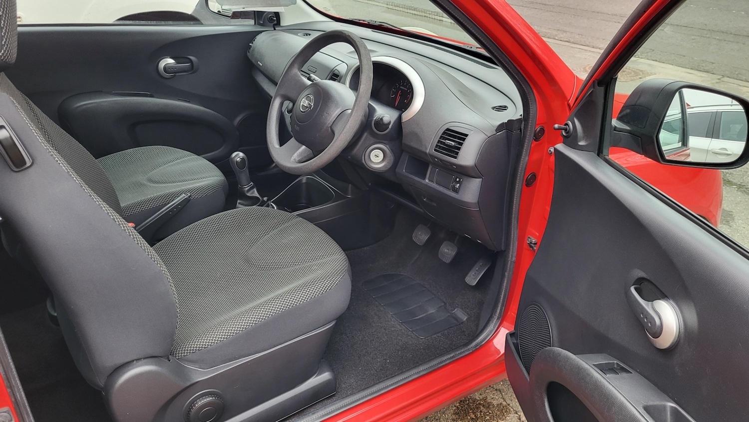 Used Nissan Micra 2010 for sale - 76527312: Photo 7