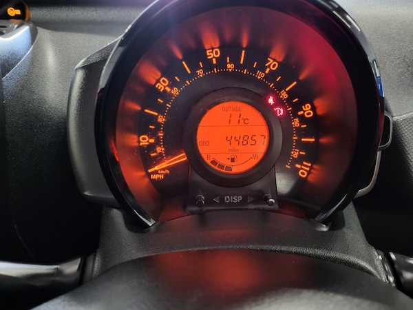 Used Toyota AYGO 2015 for sale - 74286668: Photo 18