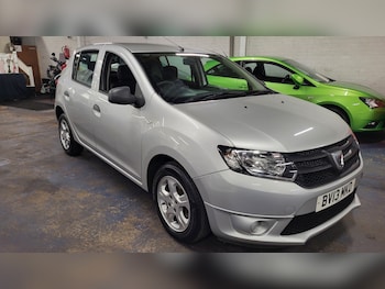 Used Dacia Sandero 2013 for sale - 78939560: Photo