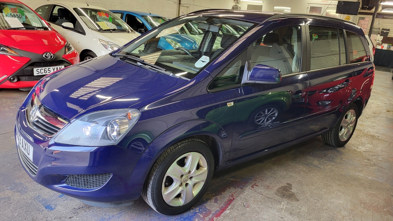 Used Vauxhall Zafira 2013 for sale - 77985129: Photo 2