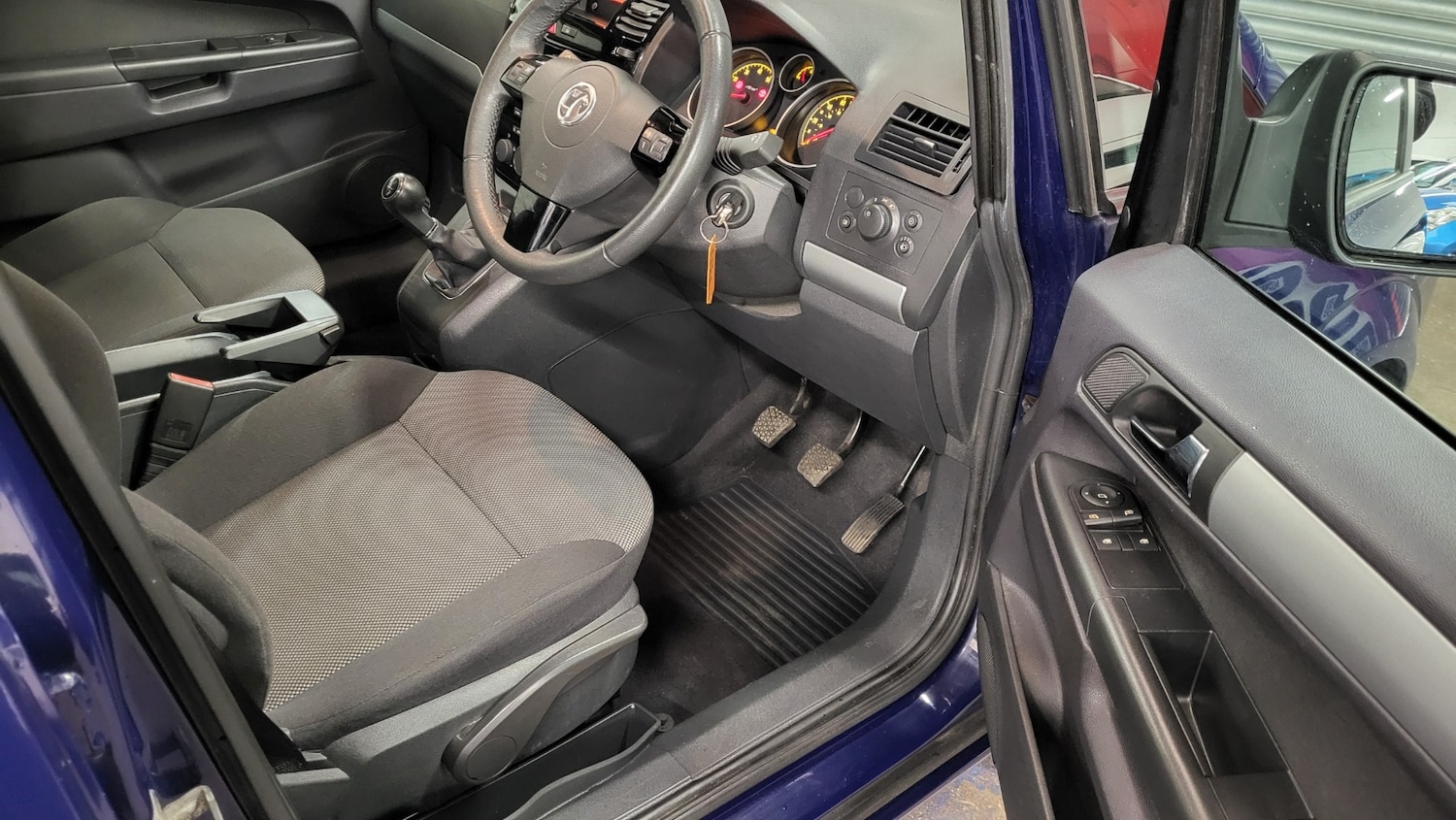 Used Vauxhall Zafira 2013 for sale - 77985129: Photo 9