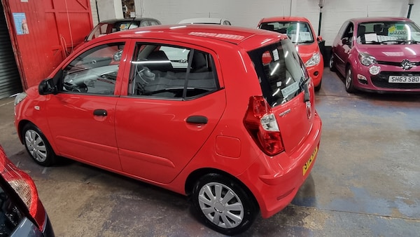 Used Hyundai i10 2012 for sale - 72169107: Photo 6