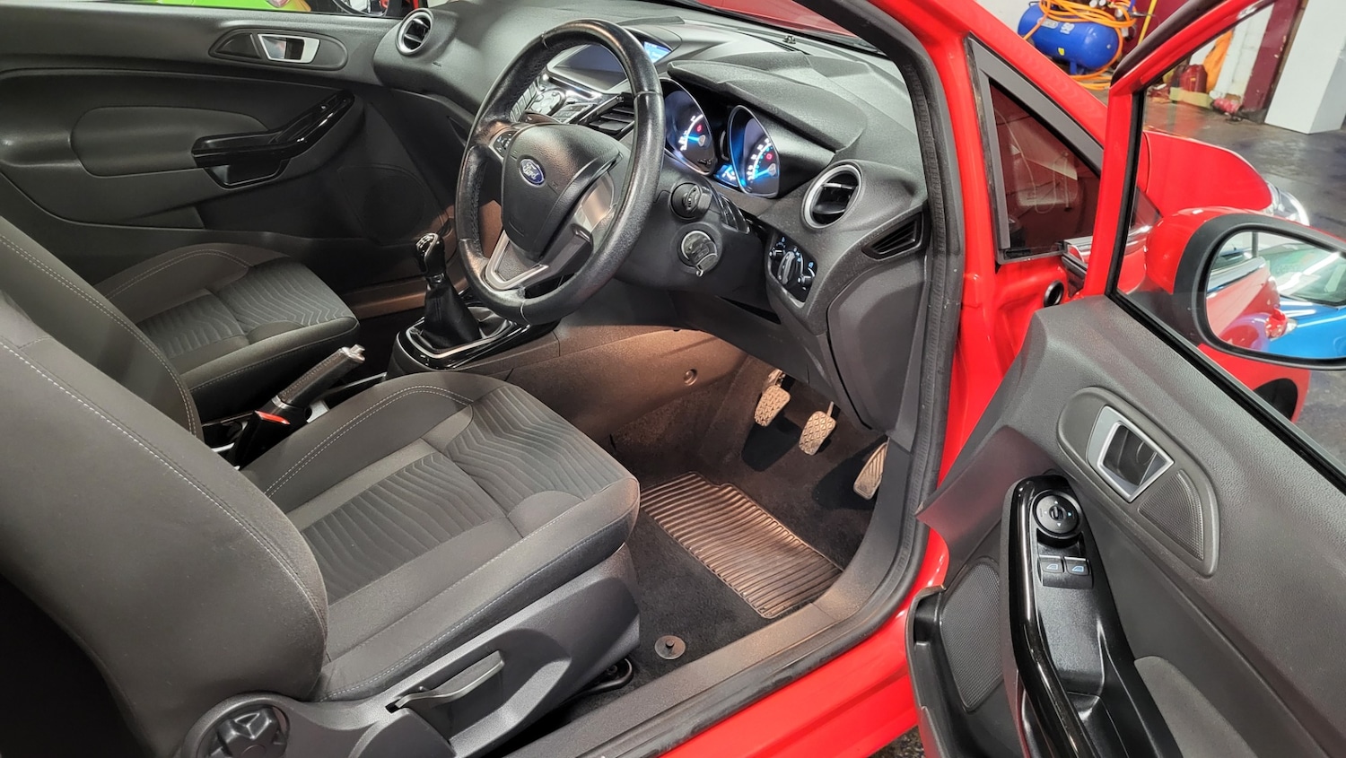 Used Ford Fiesta 2017 for sale - 76785380: Photo 10