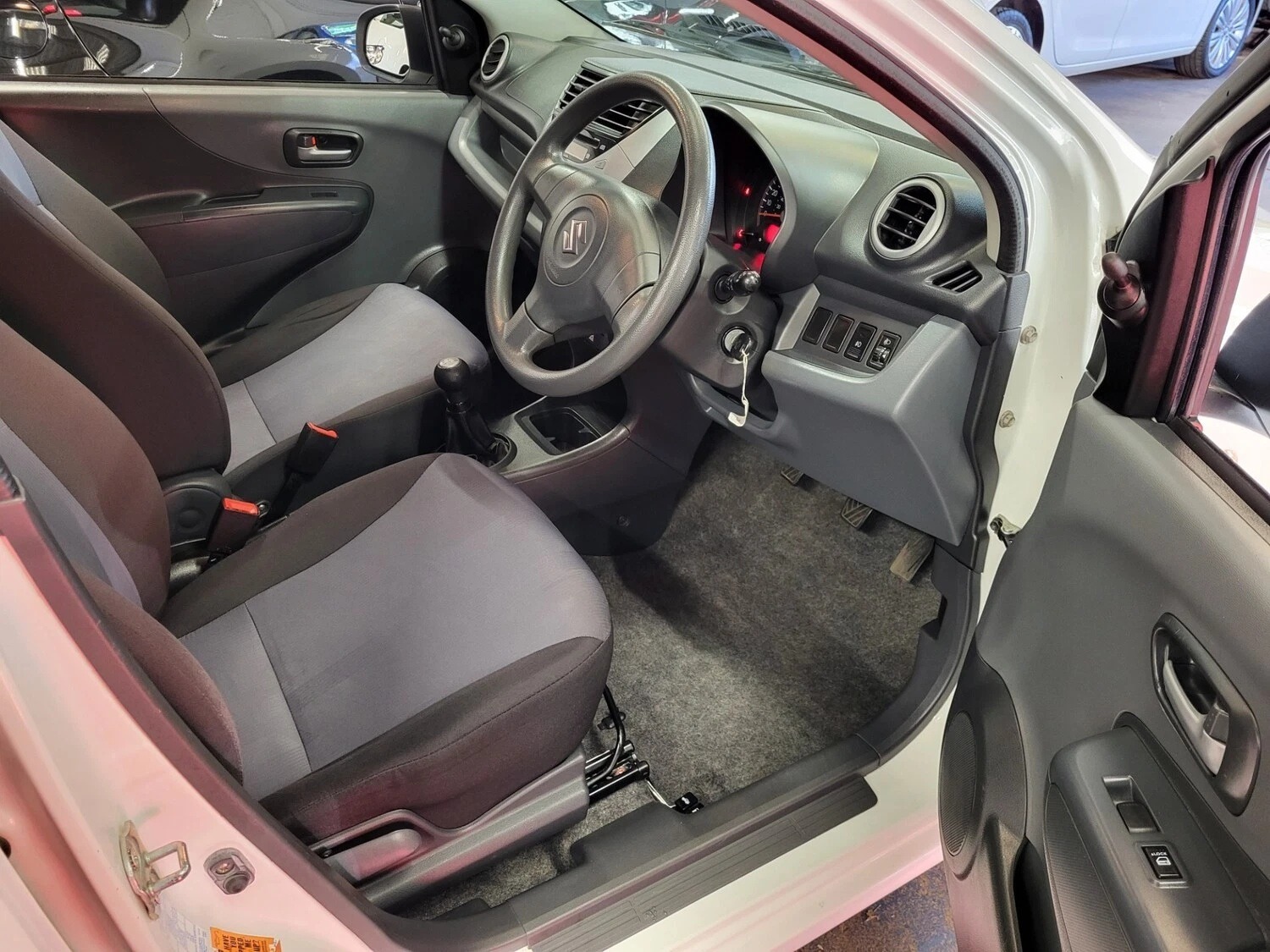 Used Suzuki Alto 2013 for sale - 77025320: Photo 8