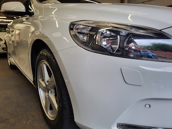 Used Volvo V40 2013 for sale - 78951336: Photo