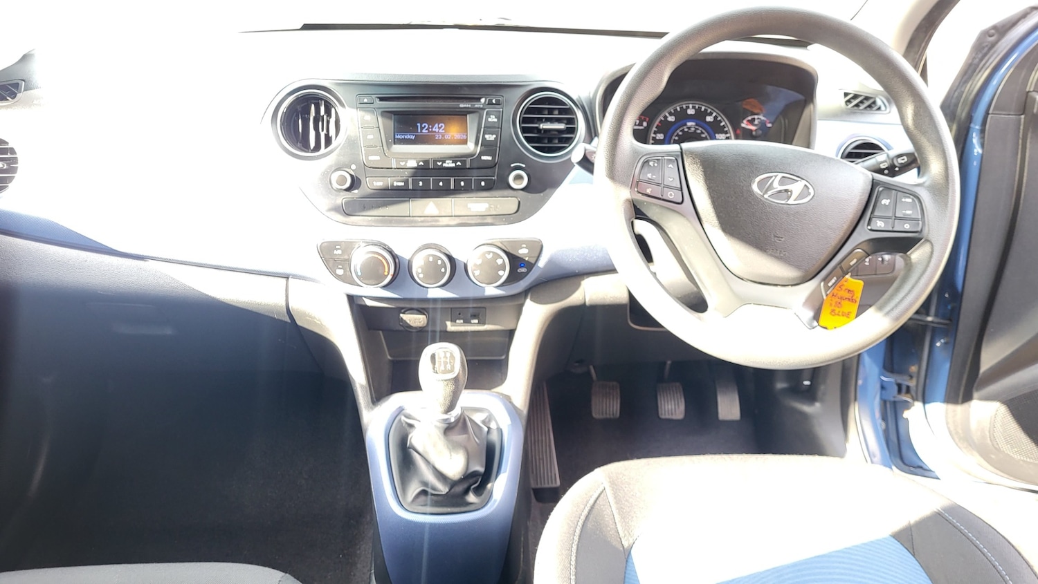 Used Hyundai i10 2015 for sale - 77622879: Photo 11