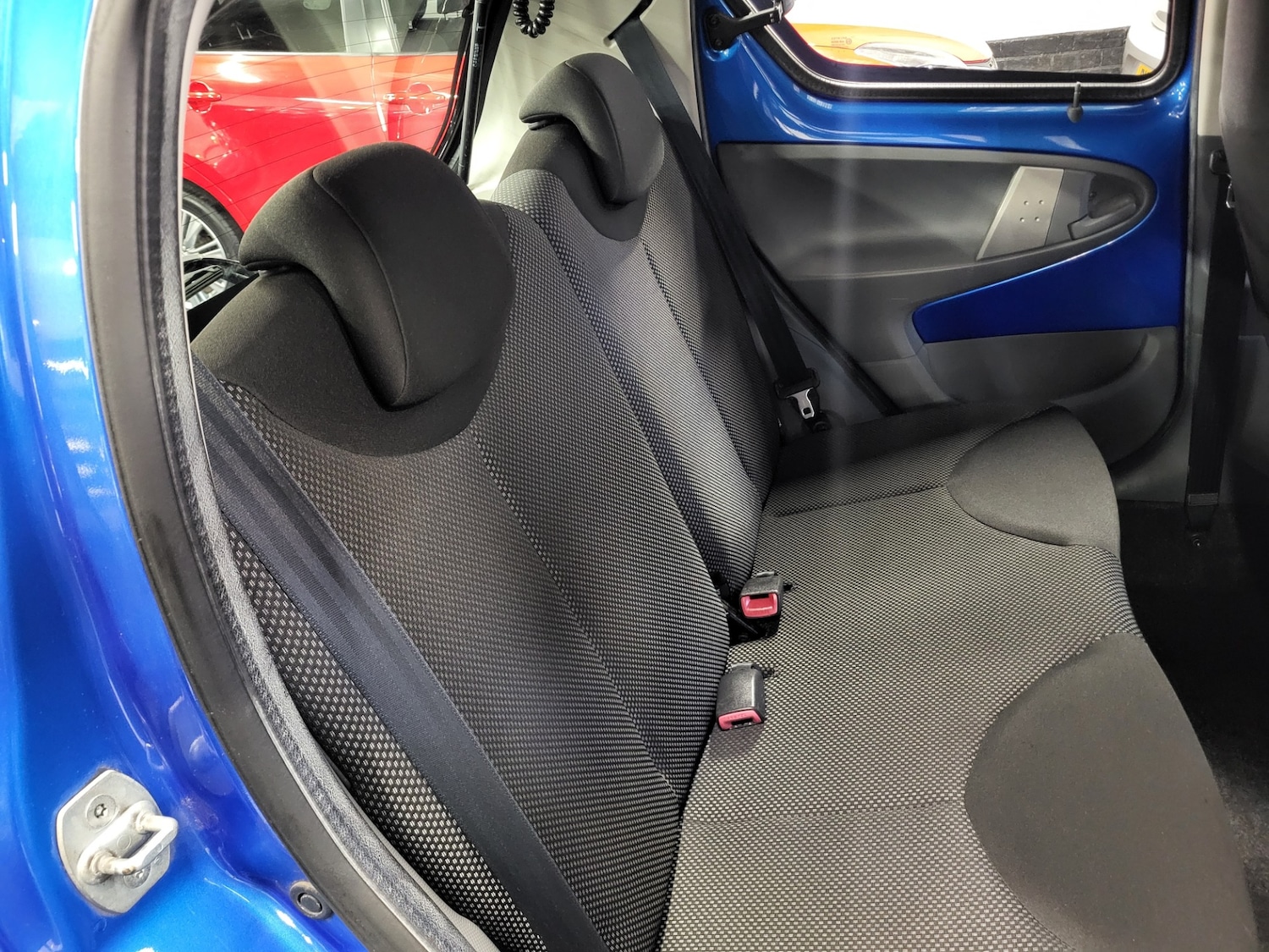 Used Toyota AYGO 2010 for sale - 78005542: Photo 12