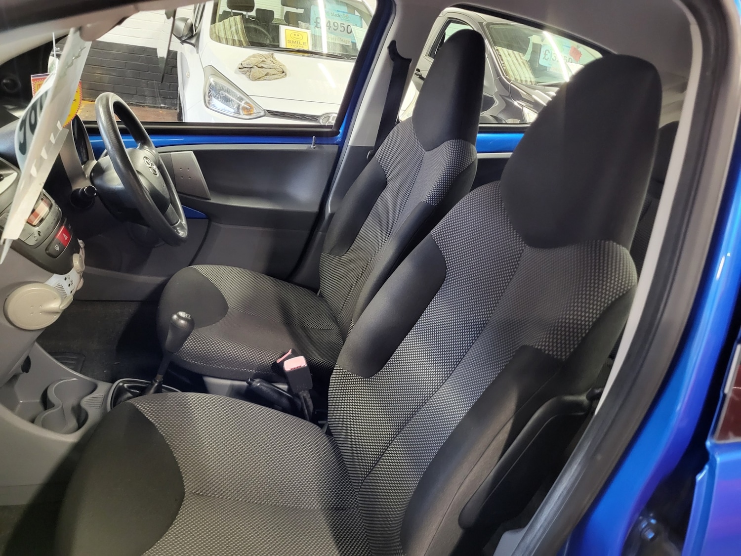 Used Toyota AYGO 2010 for sale - 78005542: Photo 18