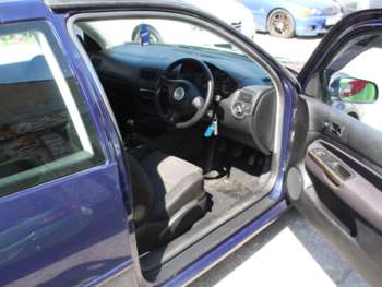 Used Volkswagen Golf 2004 for sale - 74801691: Photo