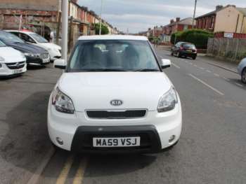 2009 (59) - 1.6 CRDi 2 5dr