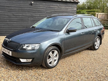 Used Skoda Octavia 2014 for sale - 78242669: Photo