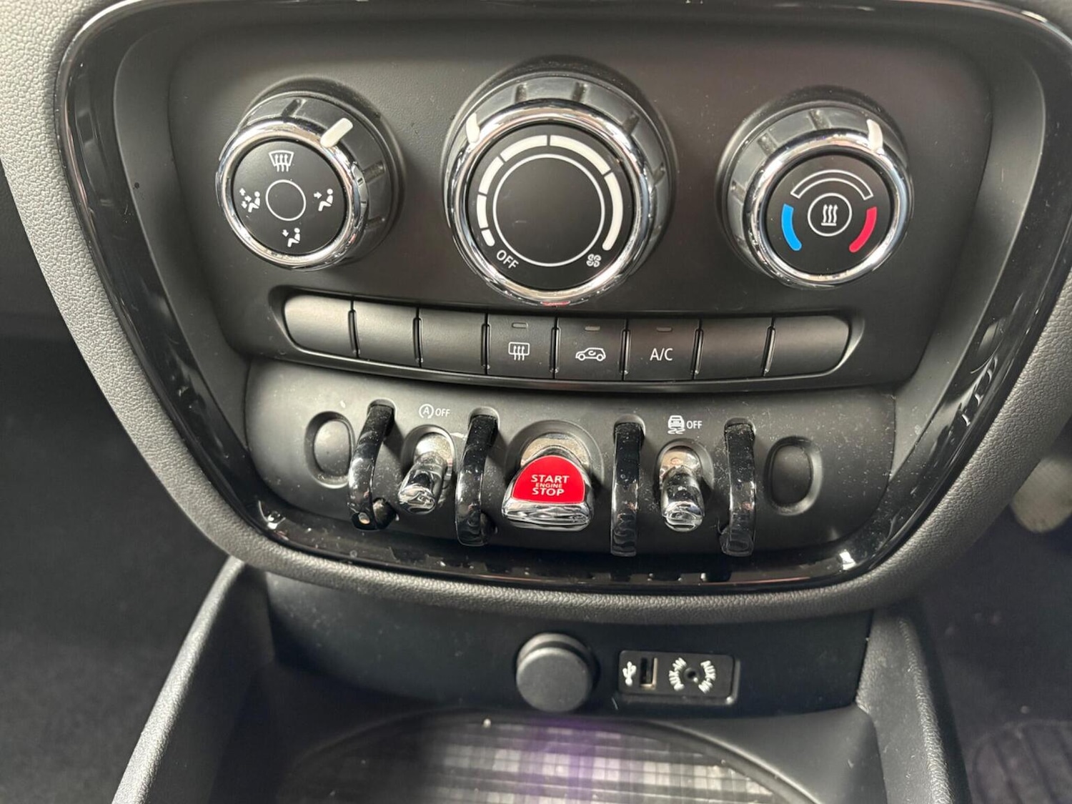 Used MINI Clubman 2017 for sale - 77681758: Photo 14