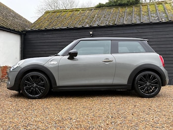 Used MINI Hatch 2017 for sale - 77370695: Photo