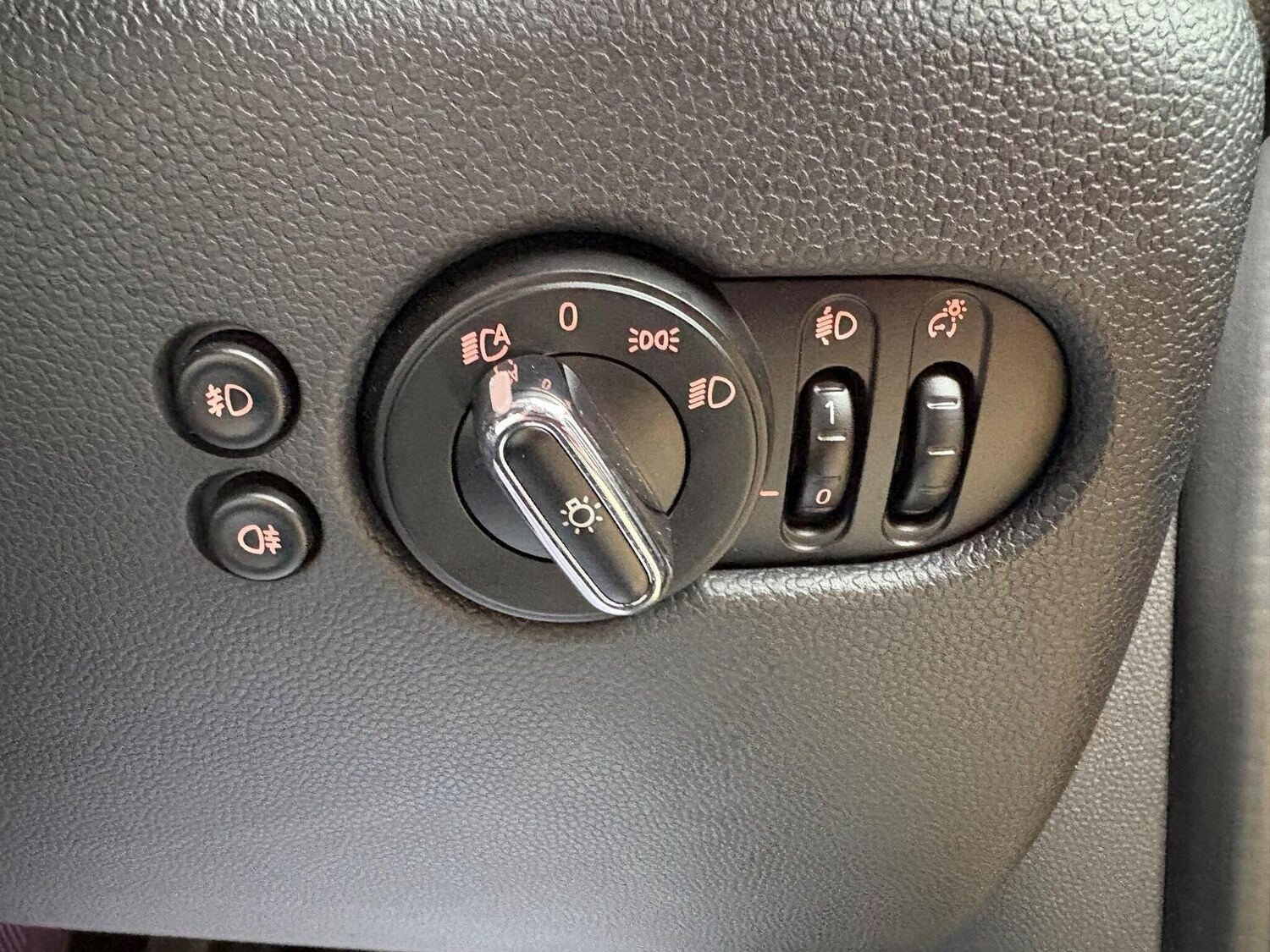 Used MINI Hatch 2014 for sale - 77045356: Photo 24