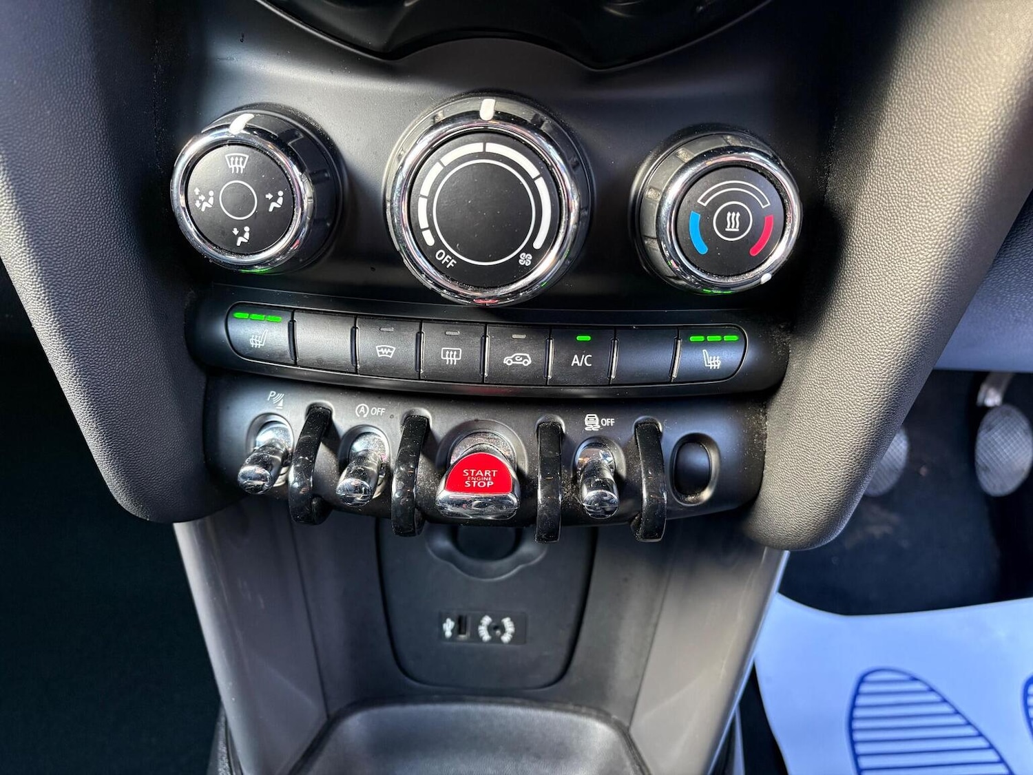 Used MINI Hatch 2017 for sale - 77225144: Photo 17