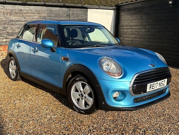 MINI Hatch feature image