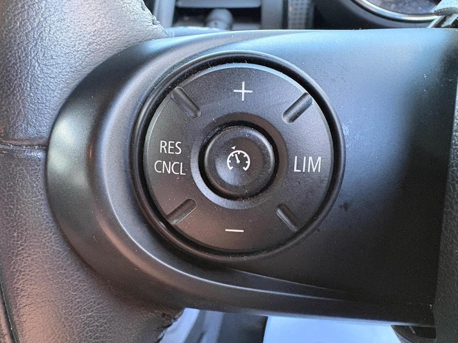 Used MINI Hatch 2017 for sale - 77225144: Photo 24