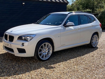 Used BMW X1 2014 for sale - 76744105: Photo